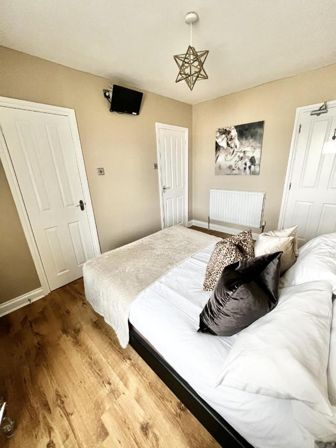 Devon House Guest House Пейнтон Экстерьер фото